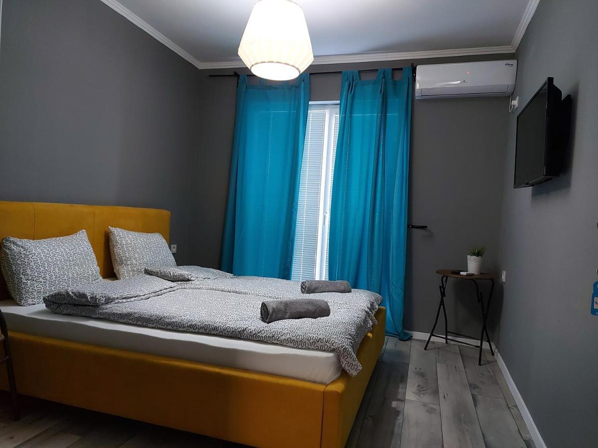 Villa Bratislava Demir Kapija Exteriör bild