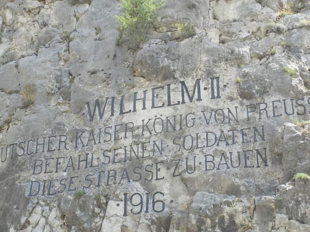 Villa Bratislava Demir Kapija Exteriör bild